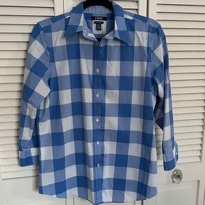 CHAPS ladies LG no iron button down blouse